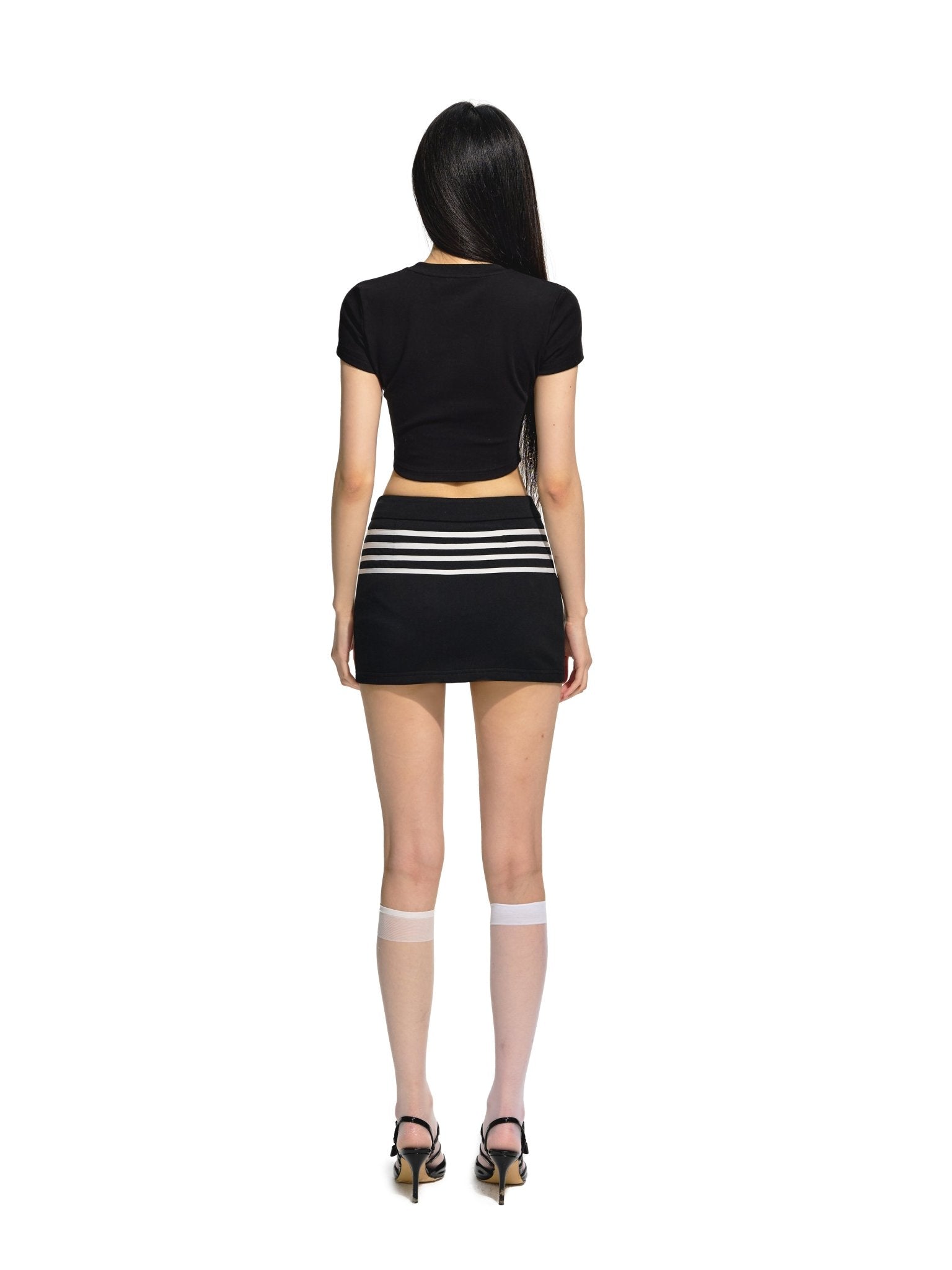 NAWS Appliqued Striped Color - Crossing Sports Skirt Black | MADA IN CHINA