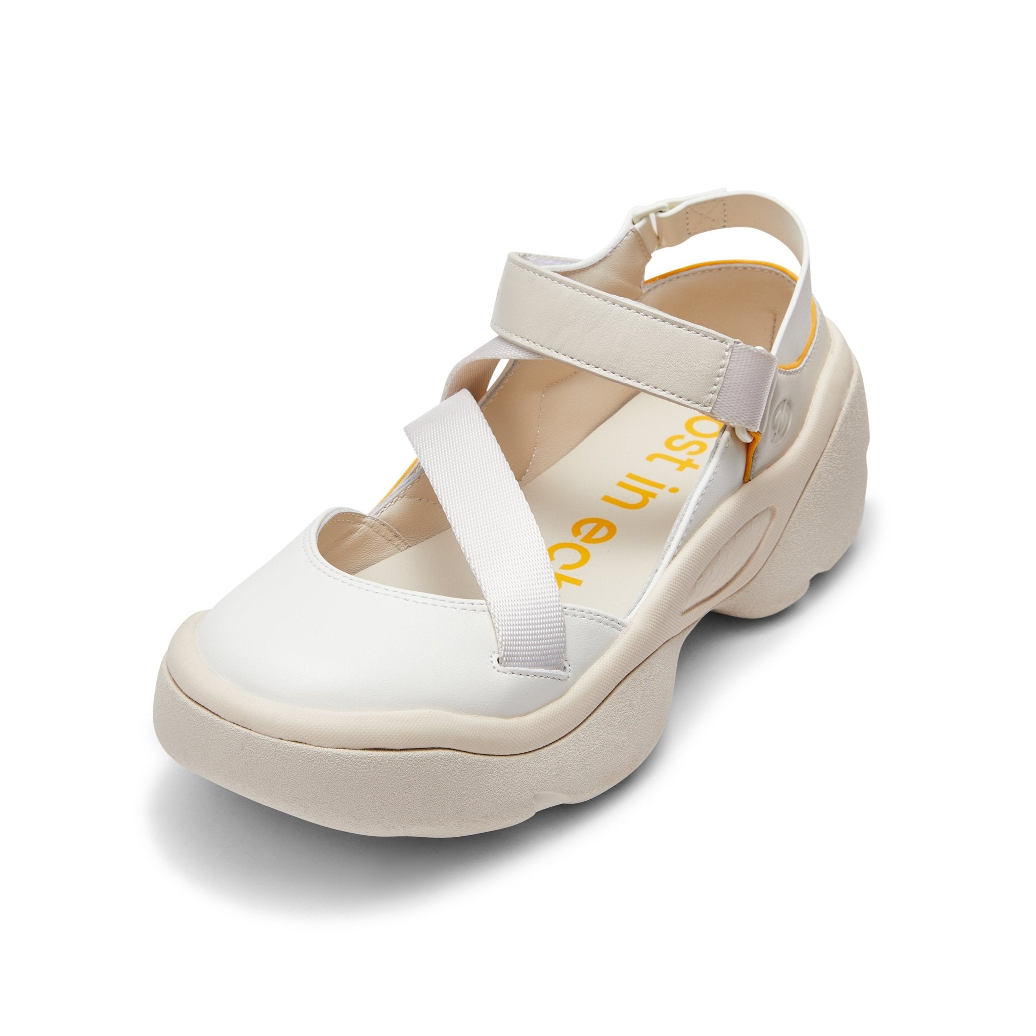 LOST IN ECHO Asymmetrical Shaped Thick-soled Sports Sandals in White | MADA IN CHINA
