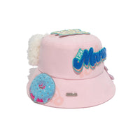13DE MARZO Badge Velcro Bucket Hat Pink | MADA IN CHINA