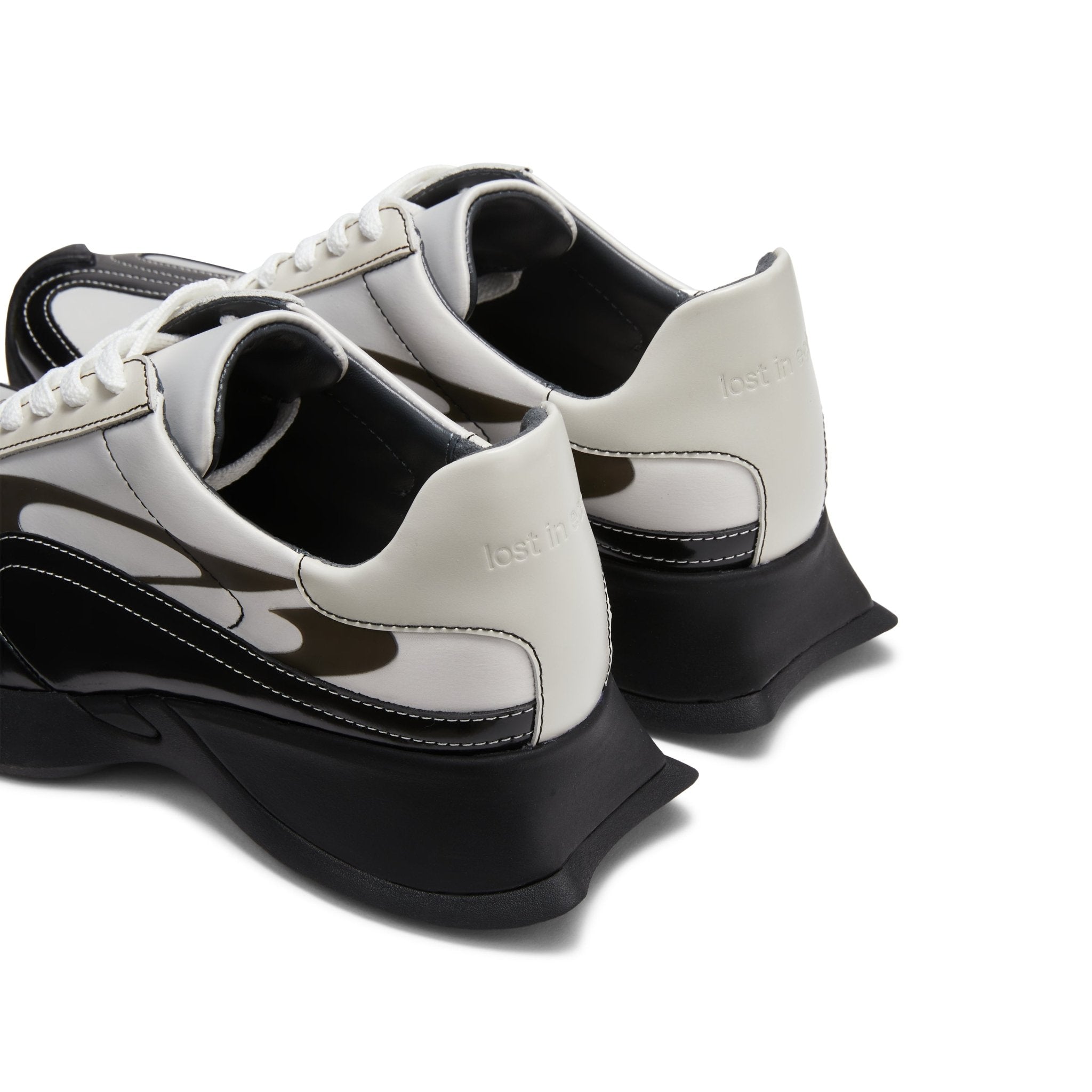 LOST IN ECHO Black and White Retro Running Shoes with Raised Toes | MADA IN CHINA
