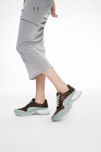 LOST IN ECHO Brown Retro Running Shoes with Raised Toes | MADA IN CHINA