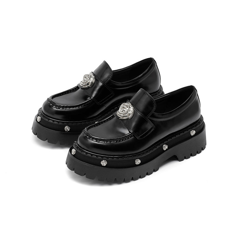 Sugar Su Butterfly Manor Thorns Series Rose Studded Thick Soled Loafers In Black | MADA IN CHINA