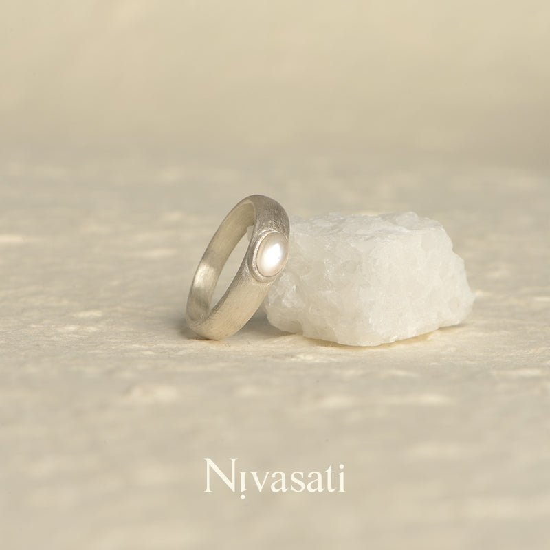 Nivasati Drops Series White Moonbeams Ring | MADA IN CHINA