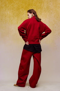 ilEWUOY Egg-shaped Cuffed Fleece Sweatpants in Red | MADA IN CHINA