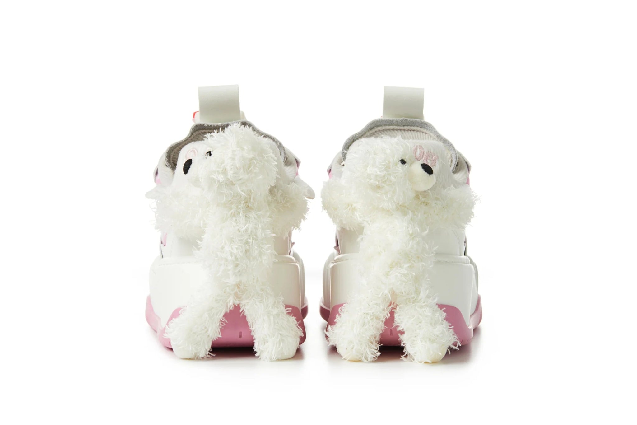 13DE MARZO Hello Kitty Bear Sneaker | MADA IN CHINA
