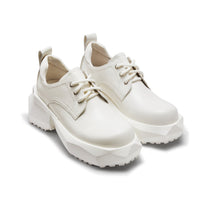 LOST IN ECHO Round Toe Lace-Up Faceted Platform Derby Shoes in White | MADA IN CHINA