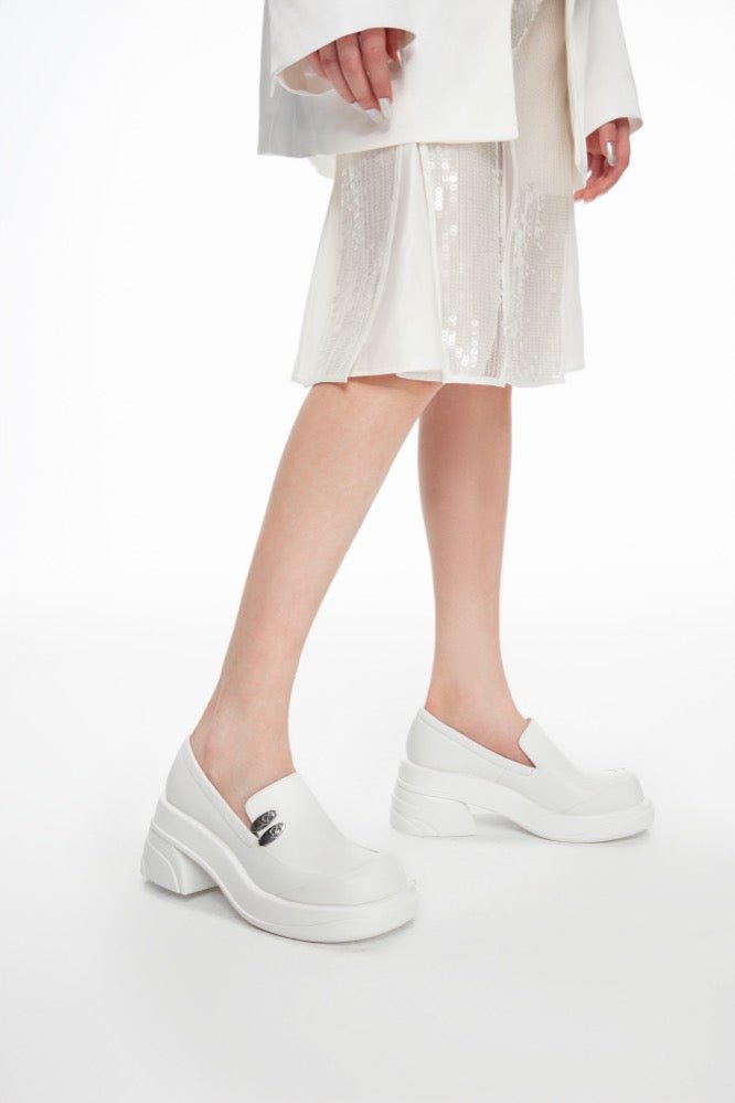 LOST IN ECHO Round toe thick - heeled shoes in White | MADA IN CHINA