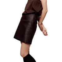 ilEWUOY Textured Faux Leather Short Skirt in Brown | MADA IN CHINA