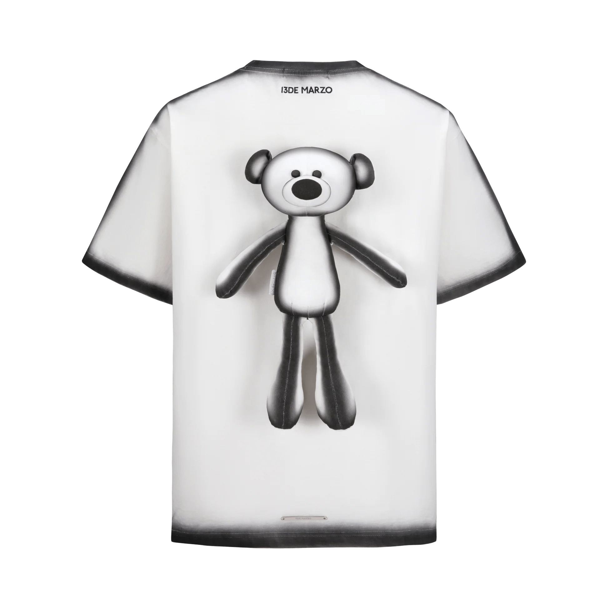 13DE MARZO Thick Outline Sketch T - shirt White | MADA IN CHINA