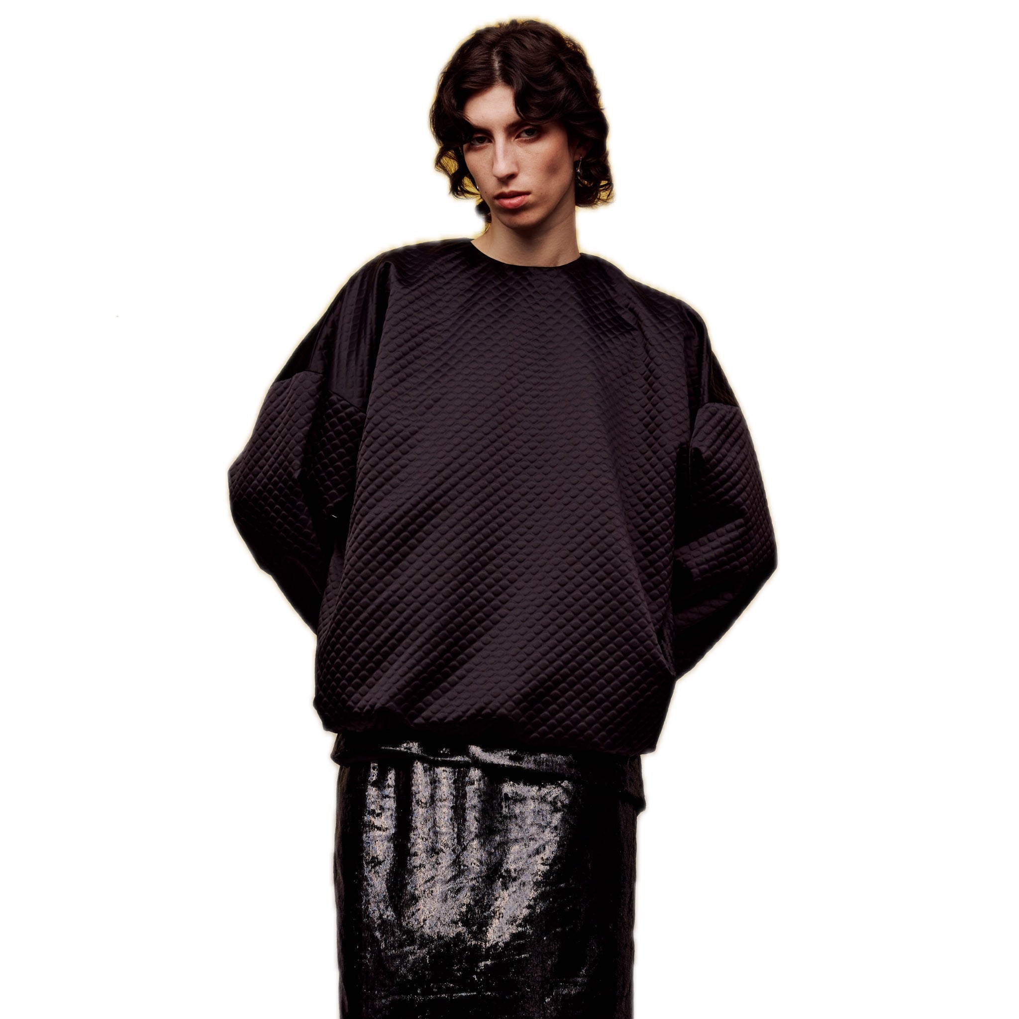 ilEWUOY Thin Cotton Crew Neck Pullover Sweatshirt in Black | MADA IN CHINA