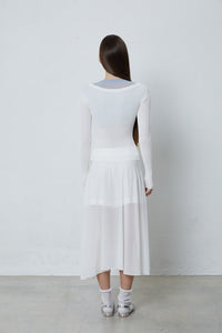 FENGYI TAN Two-piece Set Knitted Top in White | MADA IN CHINA