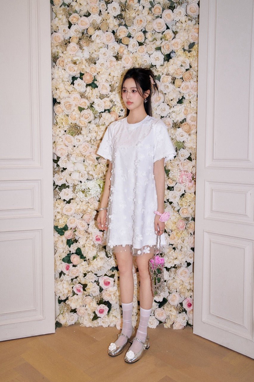 THREE QUARTERS White Cut Floral Fake Two Piece Short Sleeve Long T Dress | MADA IN CHINA