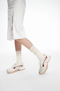 LOST IN ECHO White Retro Running Shoes with Raised Toes | MADA IN CHINA