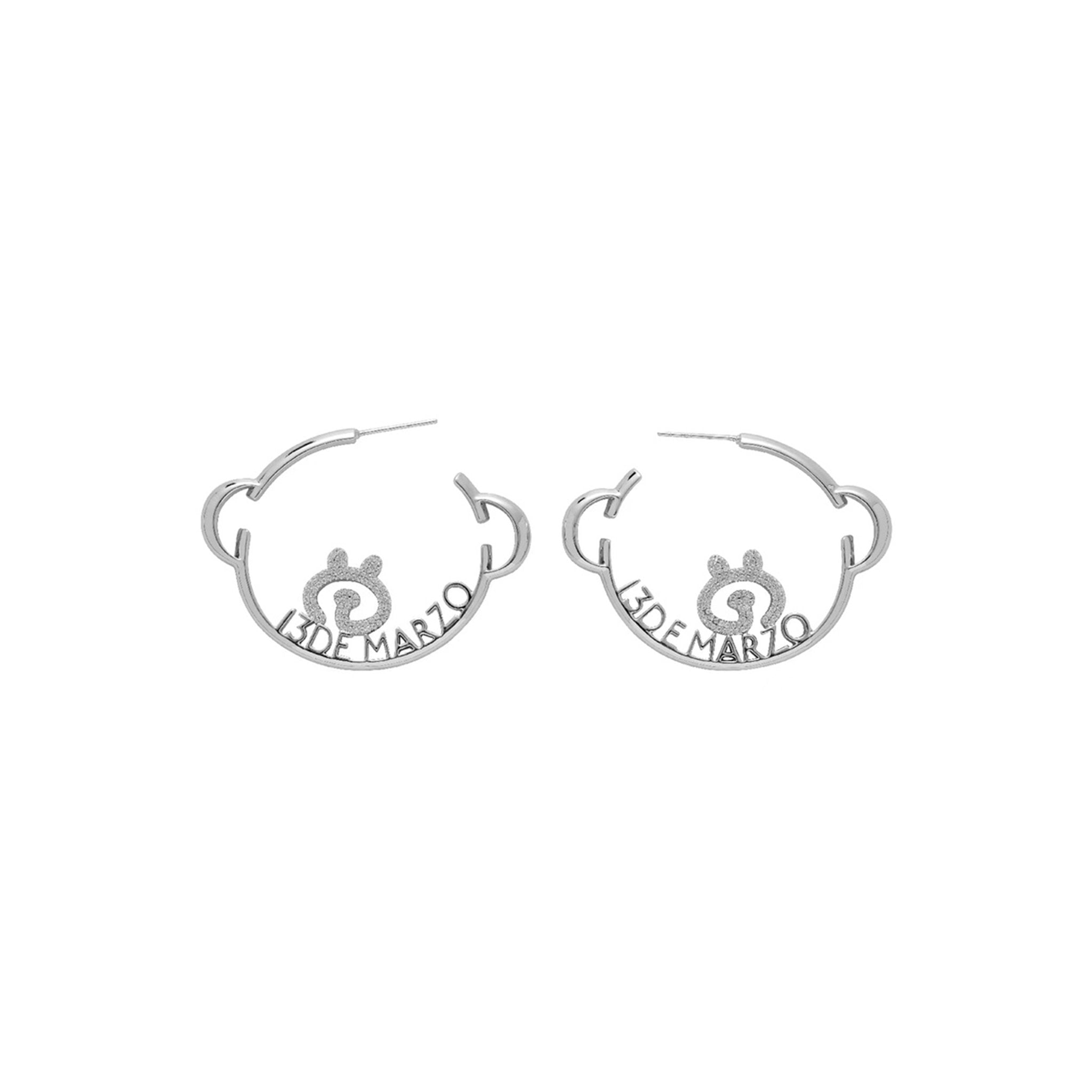 13DE MARZO Bear Logo Earrings Silver | MADA IN CHINA