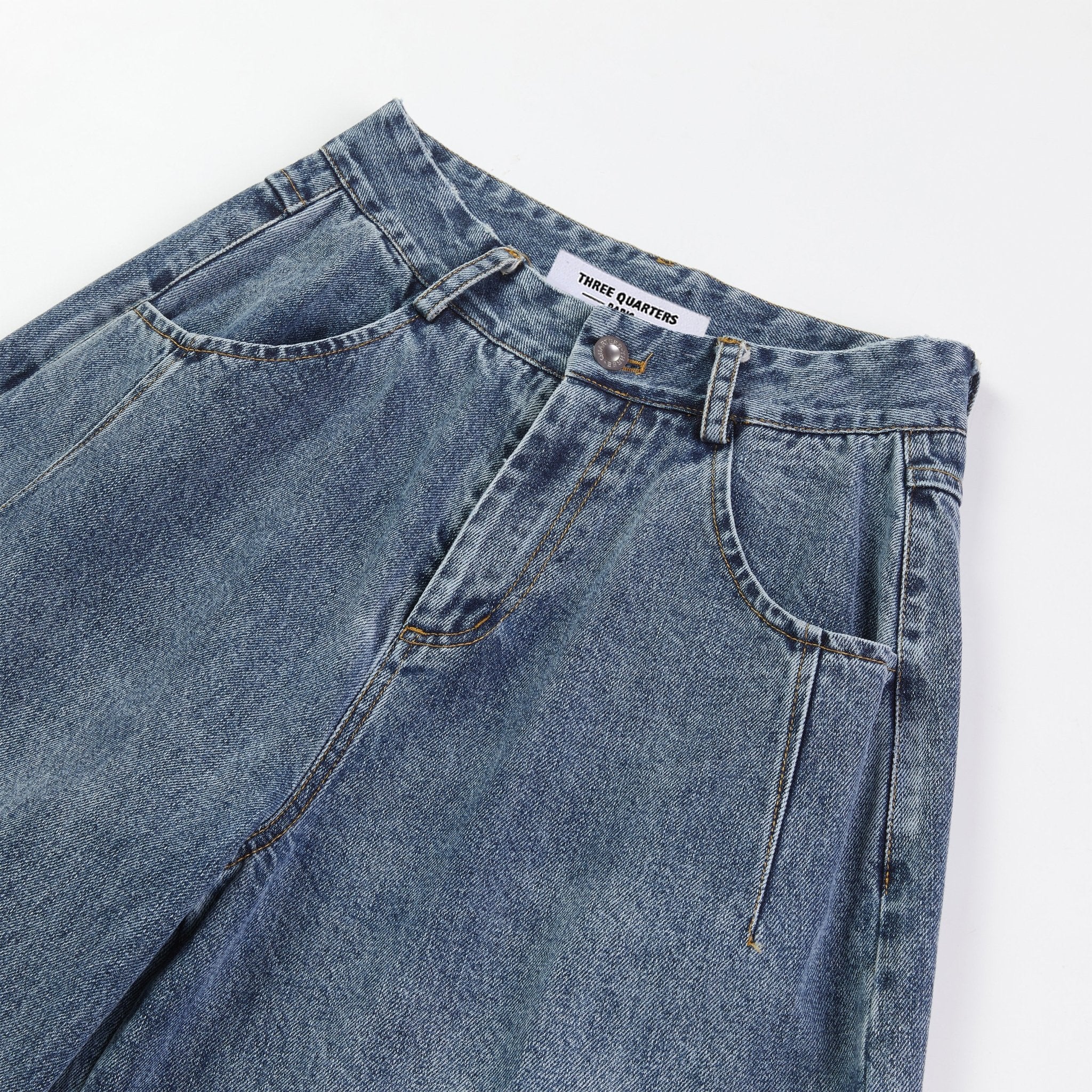 THREE QUARTERS Big Pocket Blue Jeans Denim | MADA IN CHINA