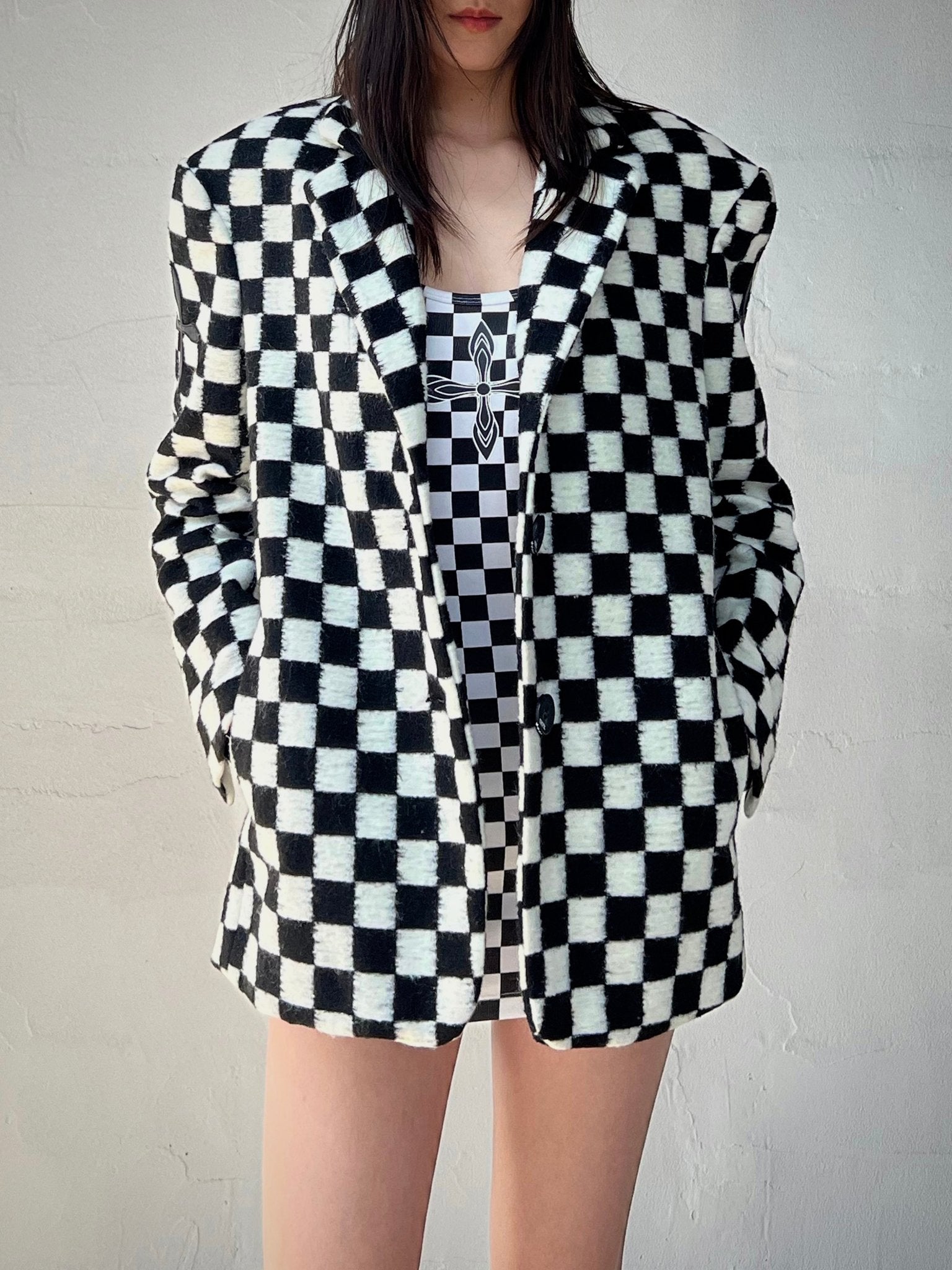 SMFK Black And White Grid Suit | MADA IN CHINA