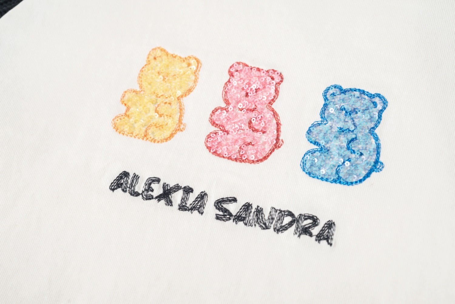 Alexia Sandra Black And White Gummy Bear Raglan Sweatshirt | MADA IN CHINA