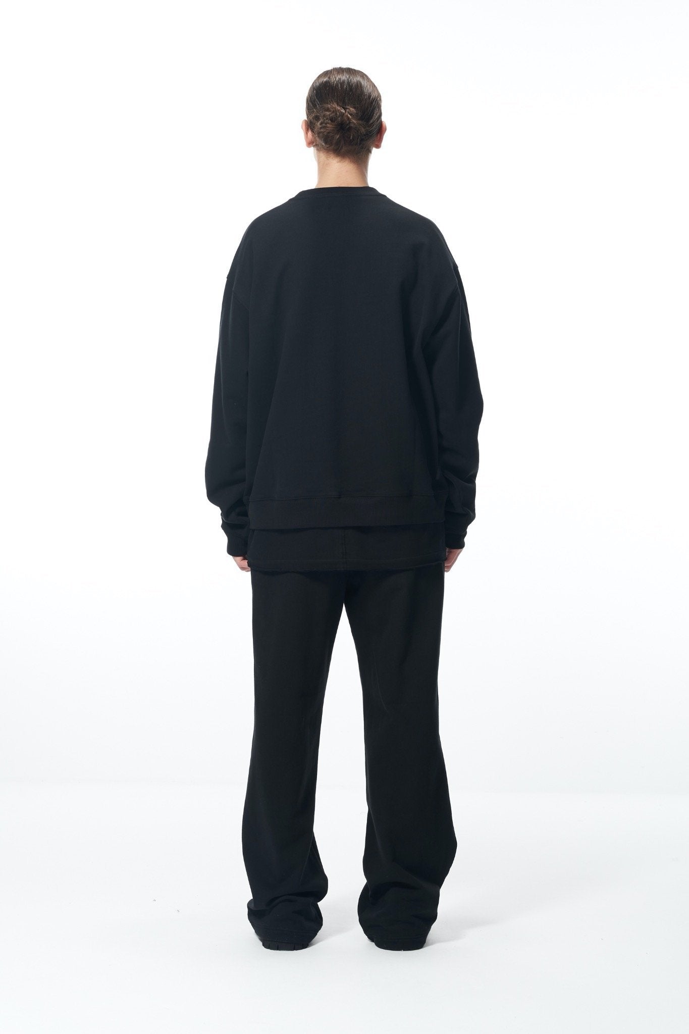 ATTEMPT Black Basic Logo Print Crewneck Sweater | MADA IN CHINA