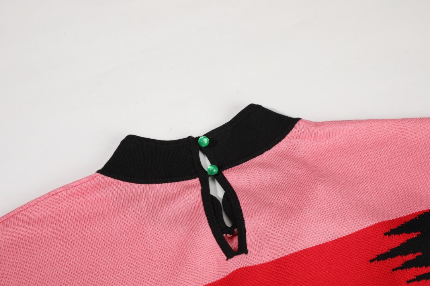 RYRANYI Black Crystal Buckled Knit Polo Dress | MADA IN CHINA