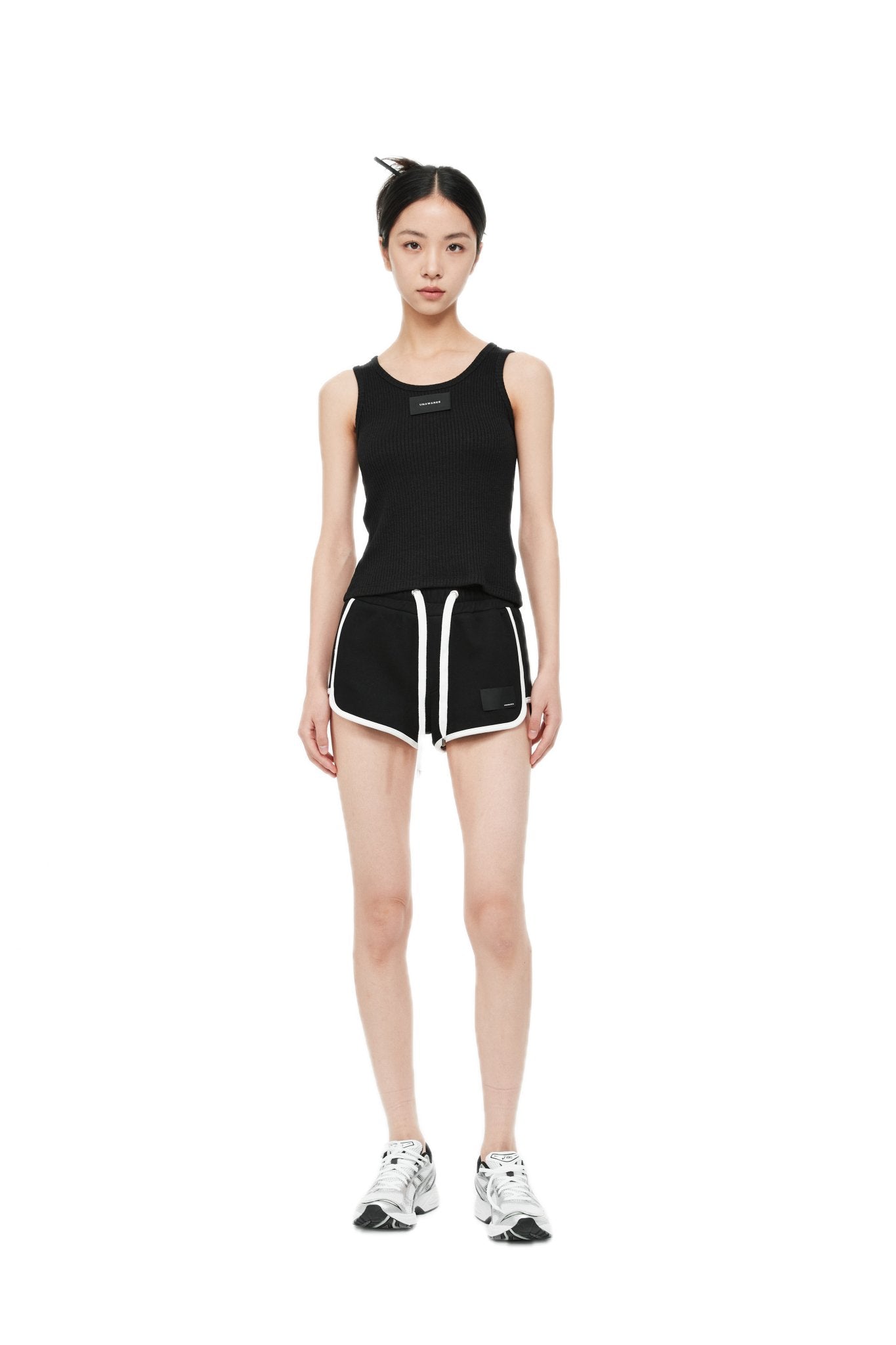 UNAWARES Black Customized Inverted Triangle Buckle Rib Tank Top | MADA IN CHINA