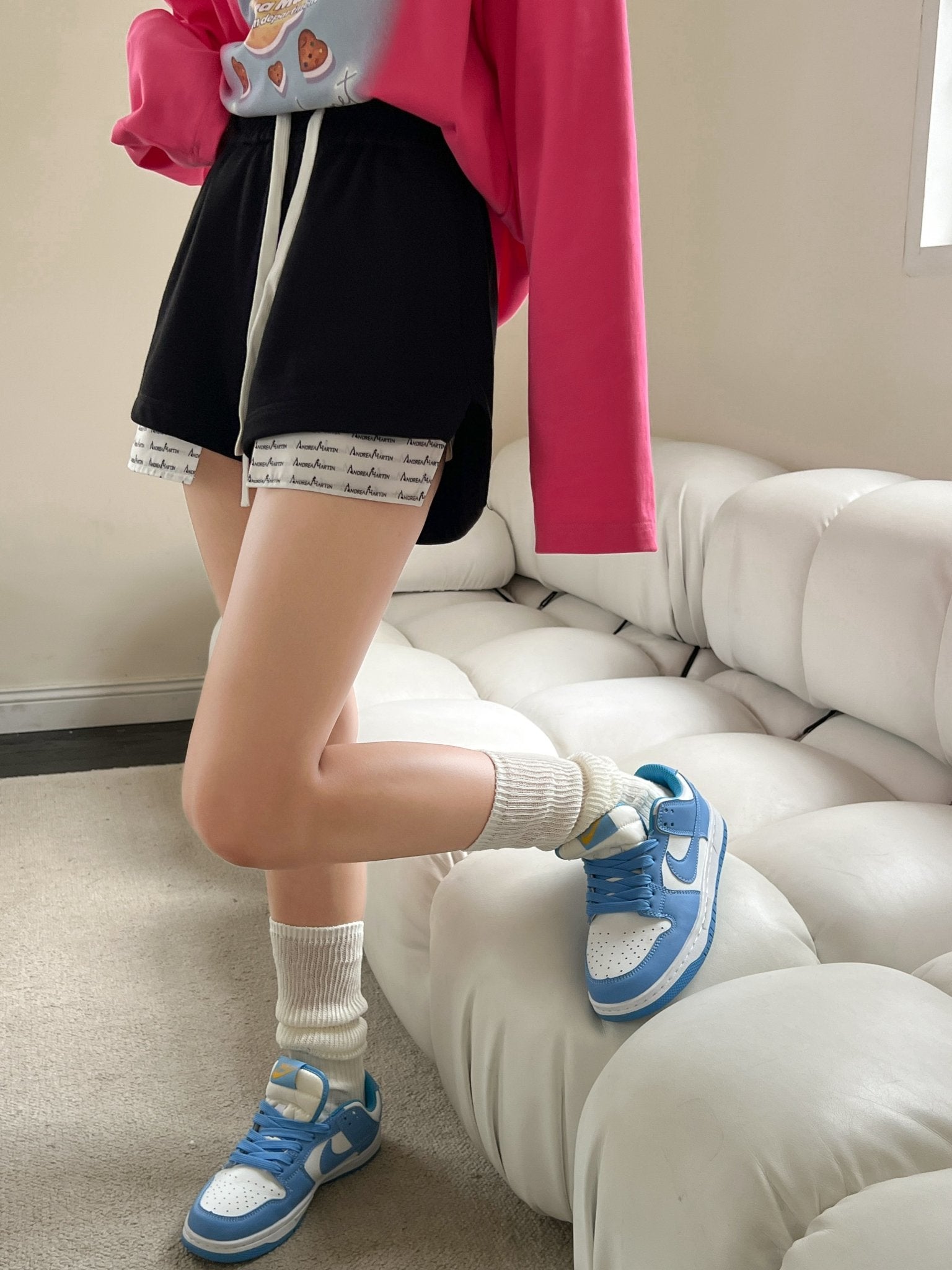 ANDREA MARTIN Black Drawstring Shorts | MADA IN CHINA