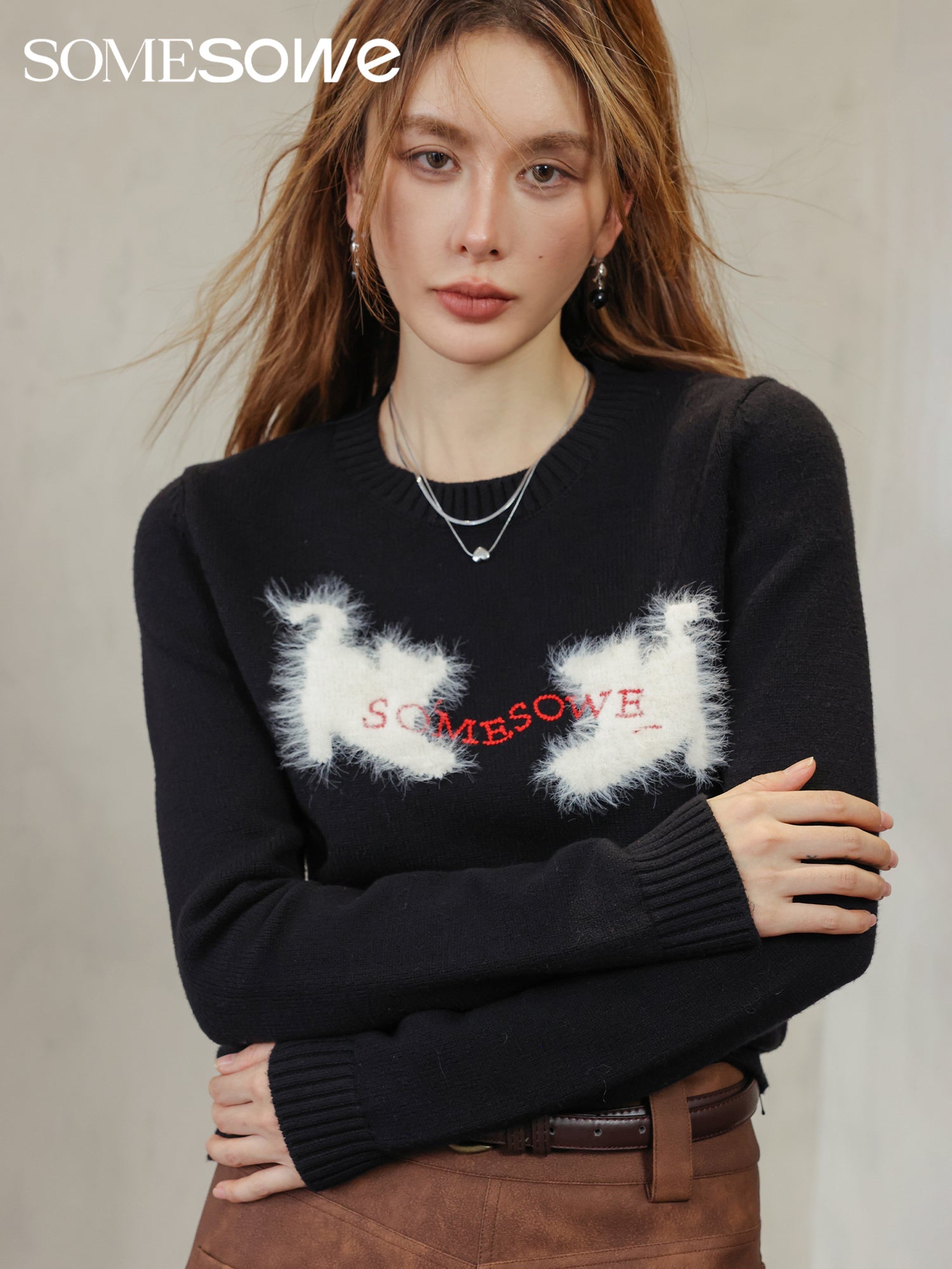 SOMESOWE Black Kitty Round Neck Sweater | MADA IN CHINA