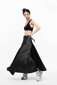 UNAWARES Black Mixed Fabric Patchwork Pleated Irregular Design Mid-Length Skirt | MADA IN CHINA