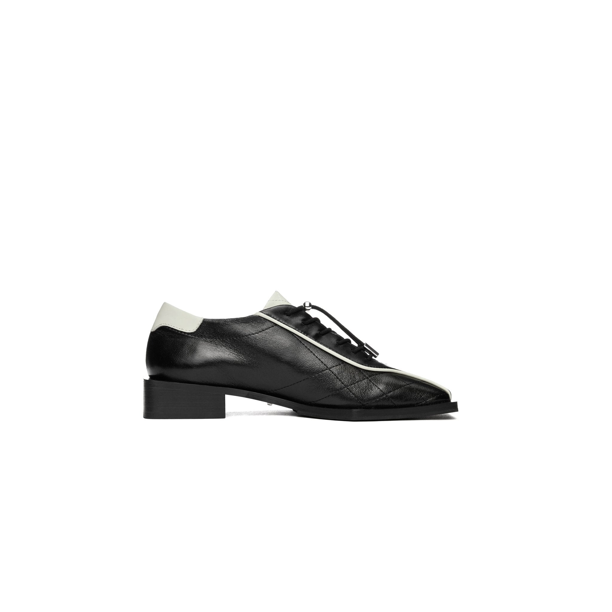 LOST IN ECHO Black Piping Contrast Color Bowling Shoes | MADA IN CHINA