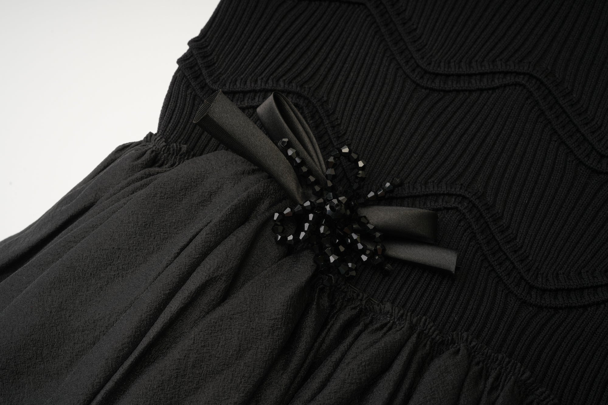 ARTE PURA Black Seersucker Knit Tube Top | MADA IN CHINA