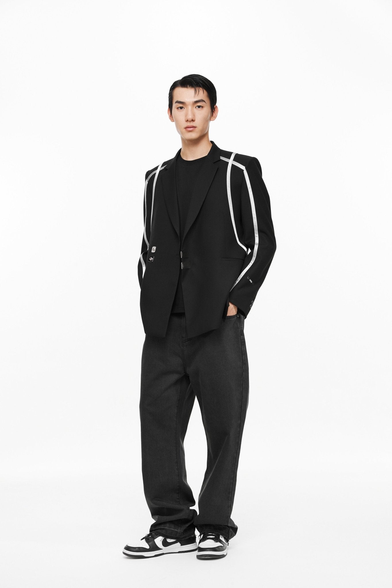 UNAWARES Black Structured Line Spliced Double-Breasted Suit | MADA IN CHINA