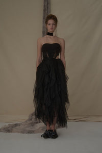 ELYWOOD Black Waistless Lace Tube Dress | MADA IN CHINA