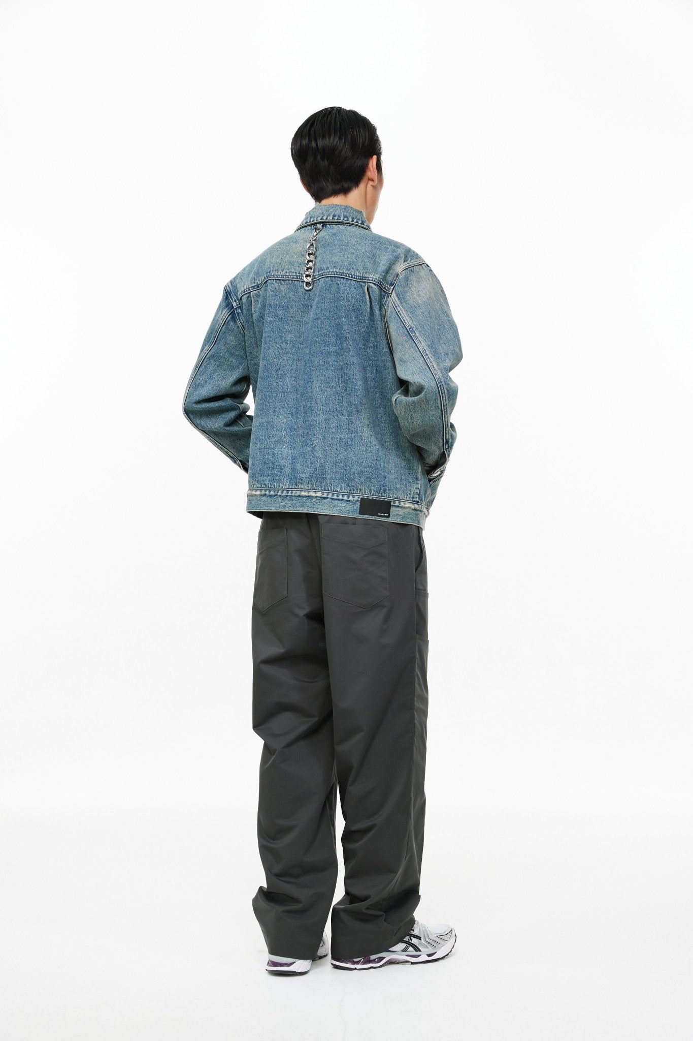 UNAWARES Blue Mirror Metal Strip Washed Denim Jacket | MADA IN CHINA