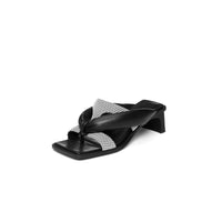 LOST IN ECHO Bread-Filled High-Heeled Flip Flops Black | MADA IN CHINA