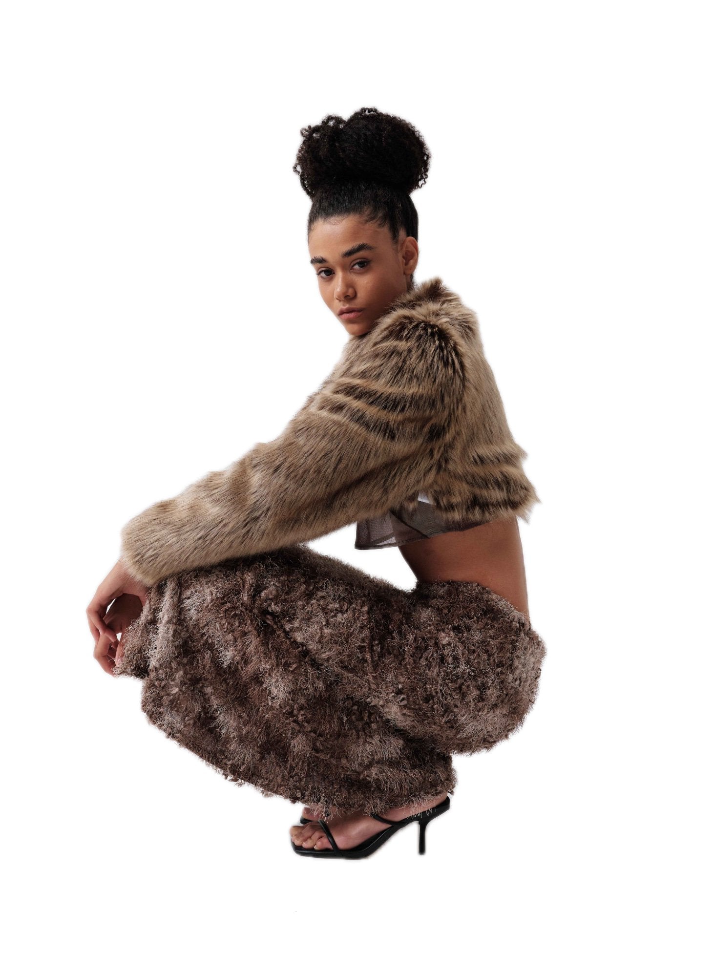 VANN VALRENCÉ Brown Batik Custom-woven Faux Fur Short Jacket | MADA IN CHINA