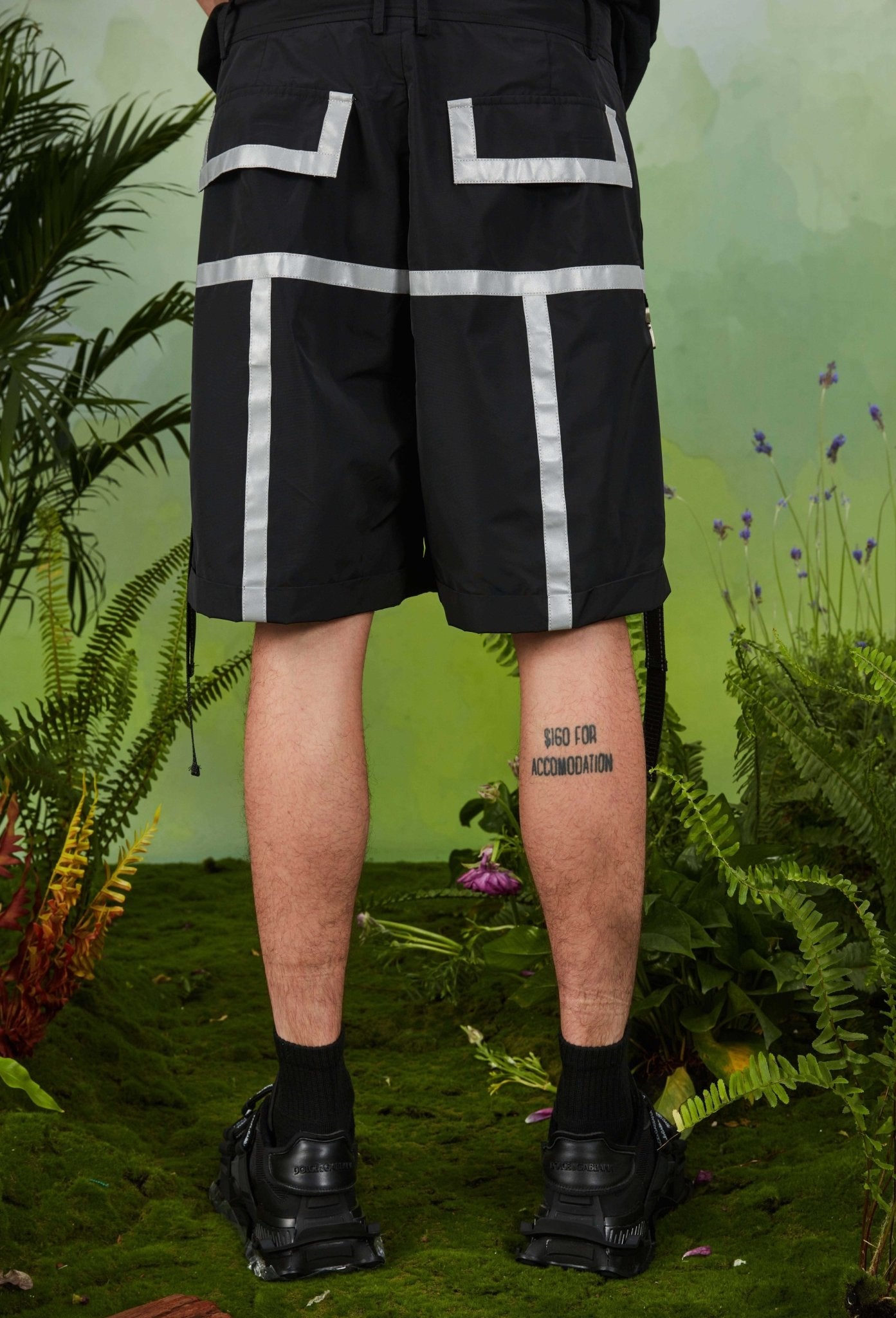 VANN VALRENCÉ Color-matching Baggy Shorts | MADA IN CHINA