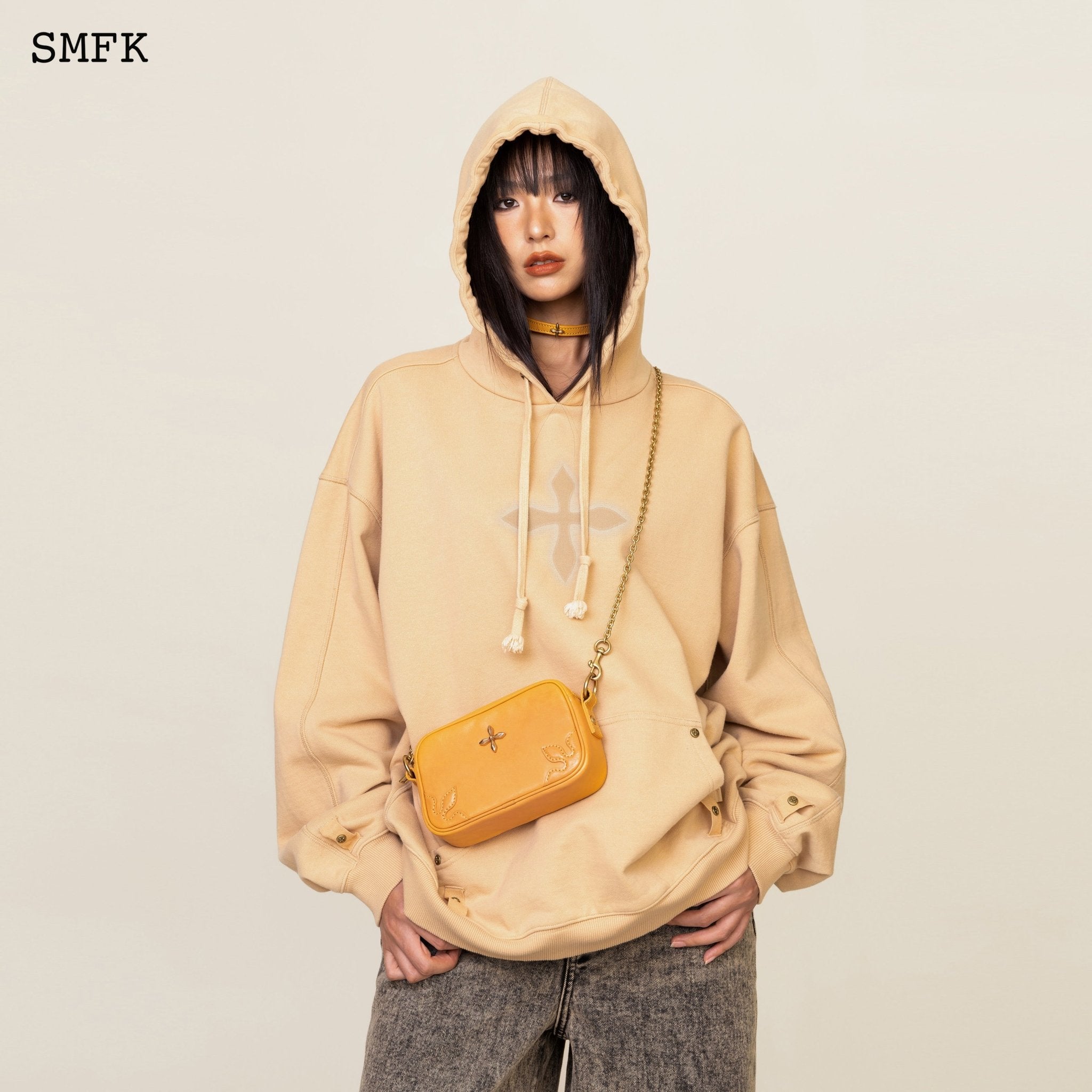 SMFK Compass Adventure Small Chain Bag in Cheese | MADA IN CHINA