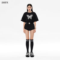 SMFK Compass Crested Butterfly Wide-Fitting Tee | MADA IN CHINA