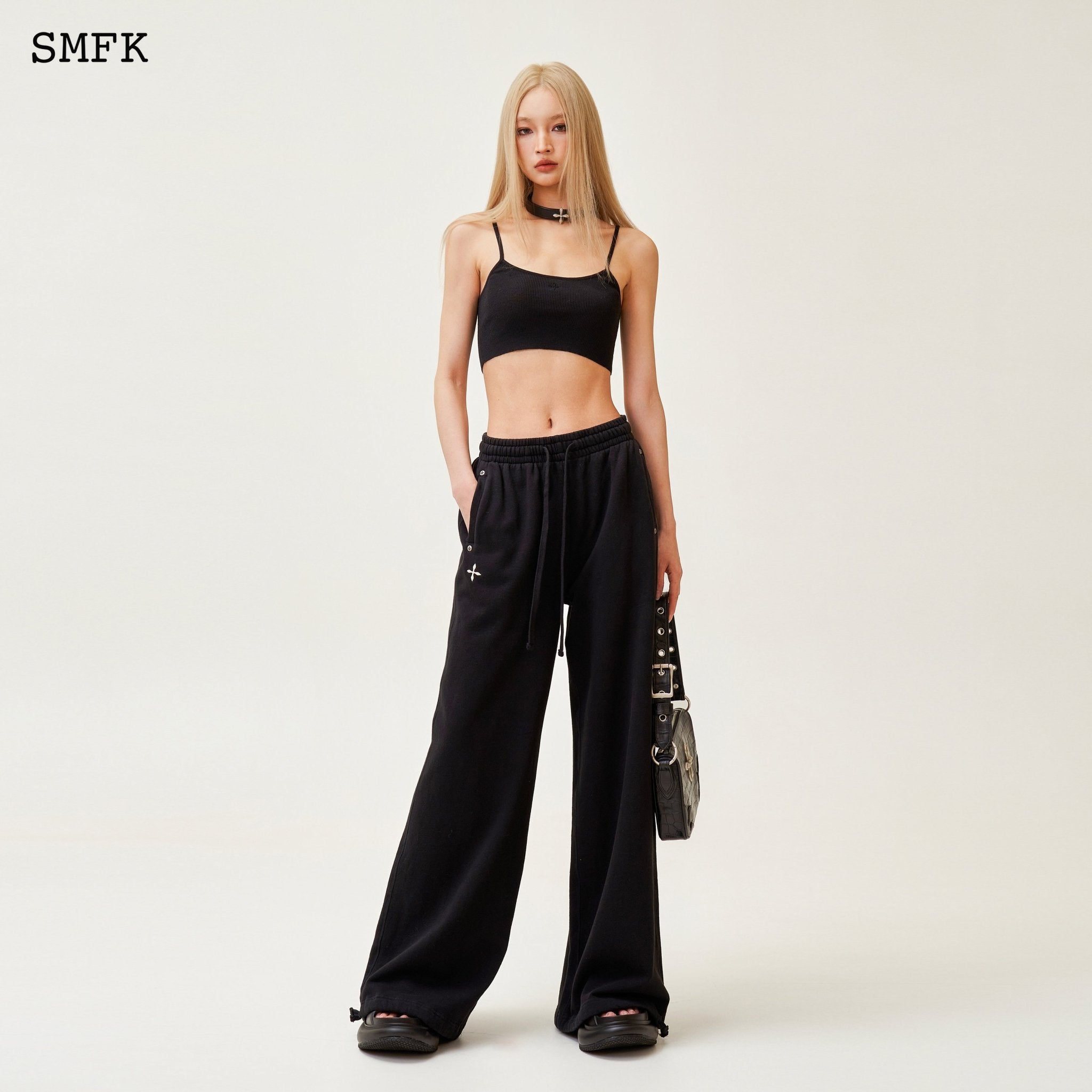 SMFK Compass Cross Classic Knitted Ultra Short Vest Top Black | MADA IN CHINA