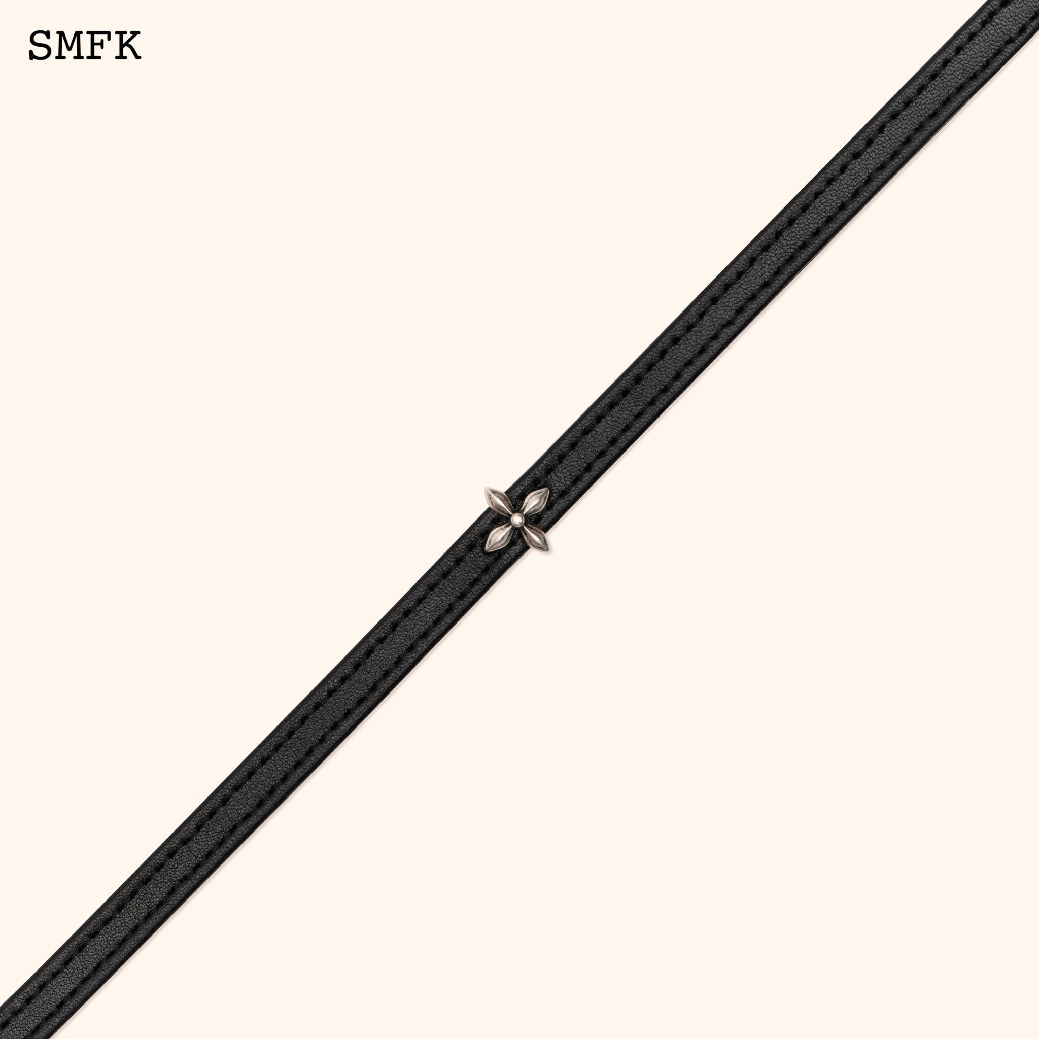 SMFK Compass Cross Leather Chocker In Black | MADA IN CHINA