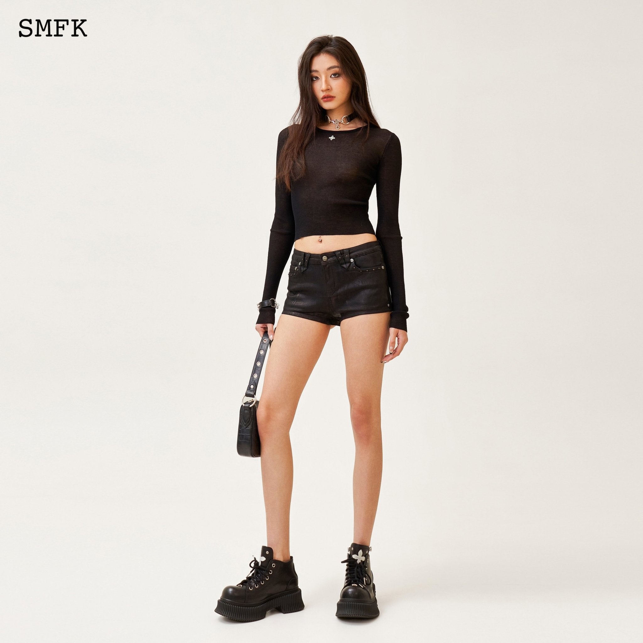 SMFK Compass Cross Low-Top Black Desert Boots | MADA IN CHINA