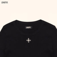 SMFK Compass Cross Rib Knitted Top In Black | MADA IN CHINA