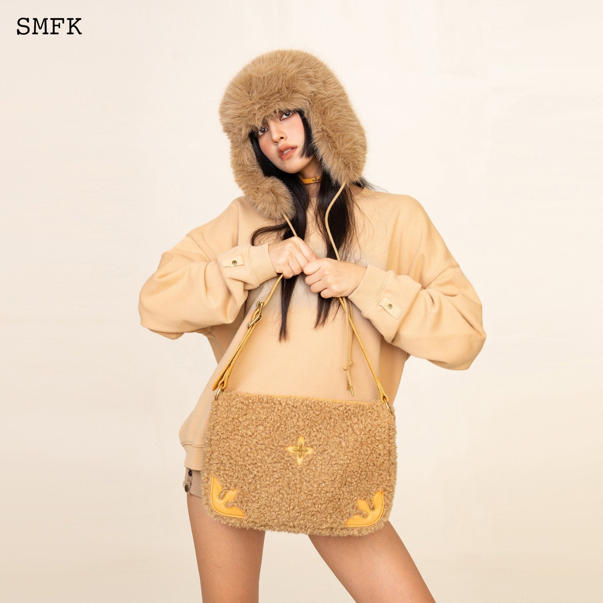 SMFK Compass Kitty Bag In Wheat (Large) | MADA IN CHINA