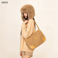 SMFK Compass Kitty Bag In Wheat (Large) | MADA IN CHINA