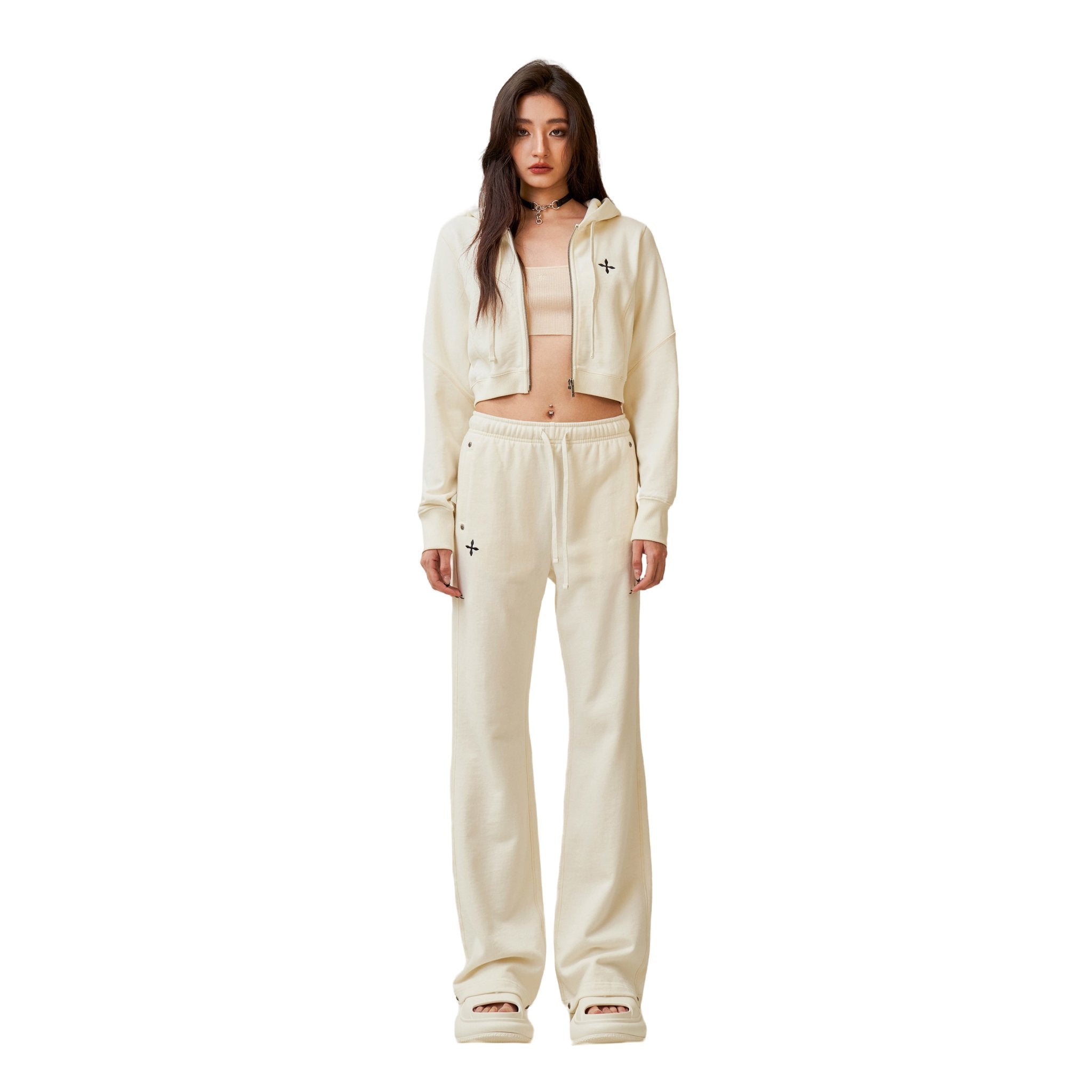 SMFK Compass Rove Jogging Sport Suit In White | MADA IN CHINA