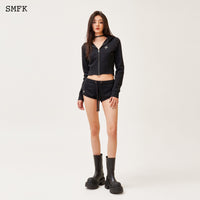 SMFK Compass Rove Stray Slim-Fit Hoodie In Black | MADA IN CHINA