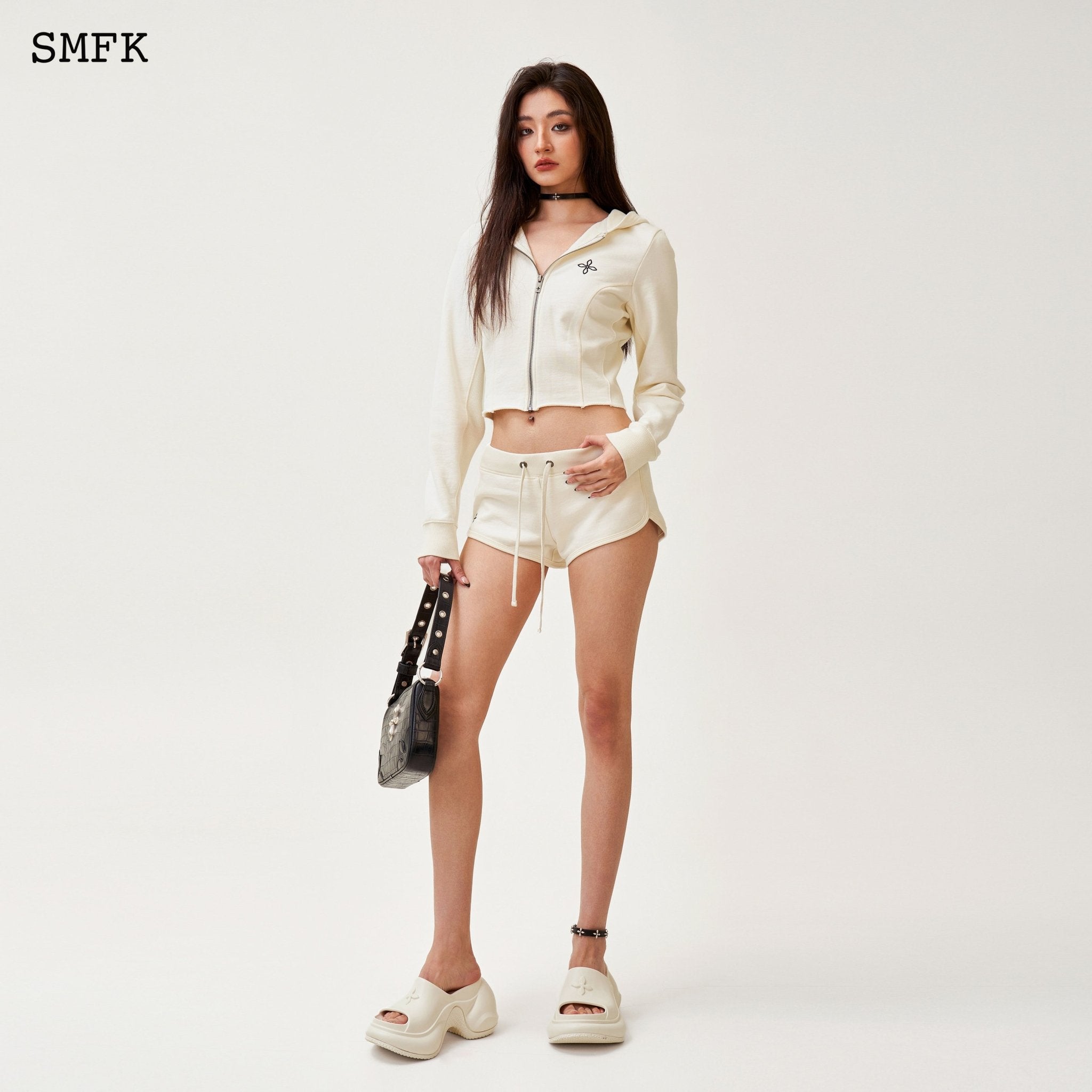 SMFK Compass Rove Stray Slim-Fit Hoodie In White | MADA IN CHINA