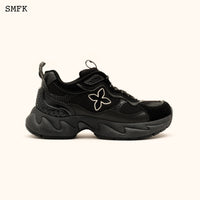 SMFK Compass Wave Retro Jogging Shoes In Black | MADA IN CHINA