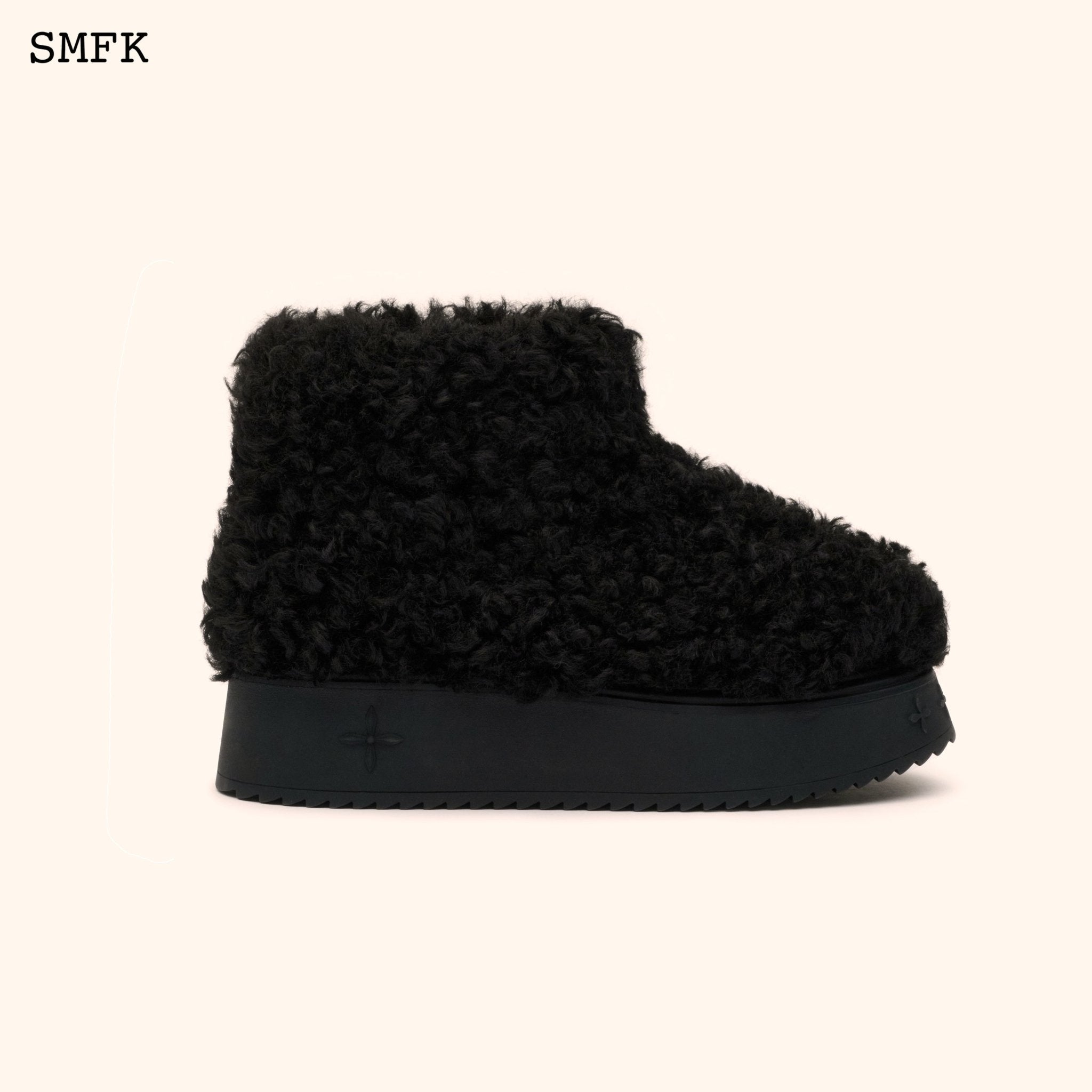 SMFK Compass Woolly Black Fluffy Short Boots | MADA IN CHINA