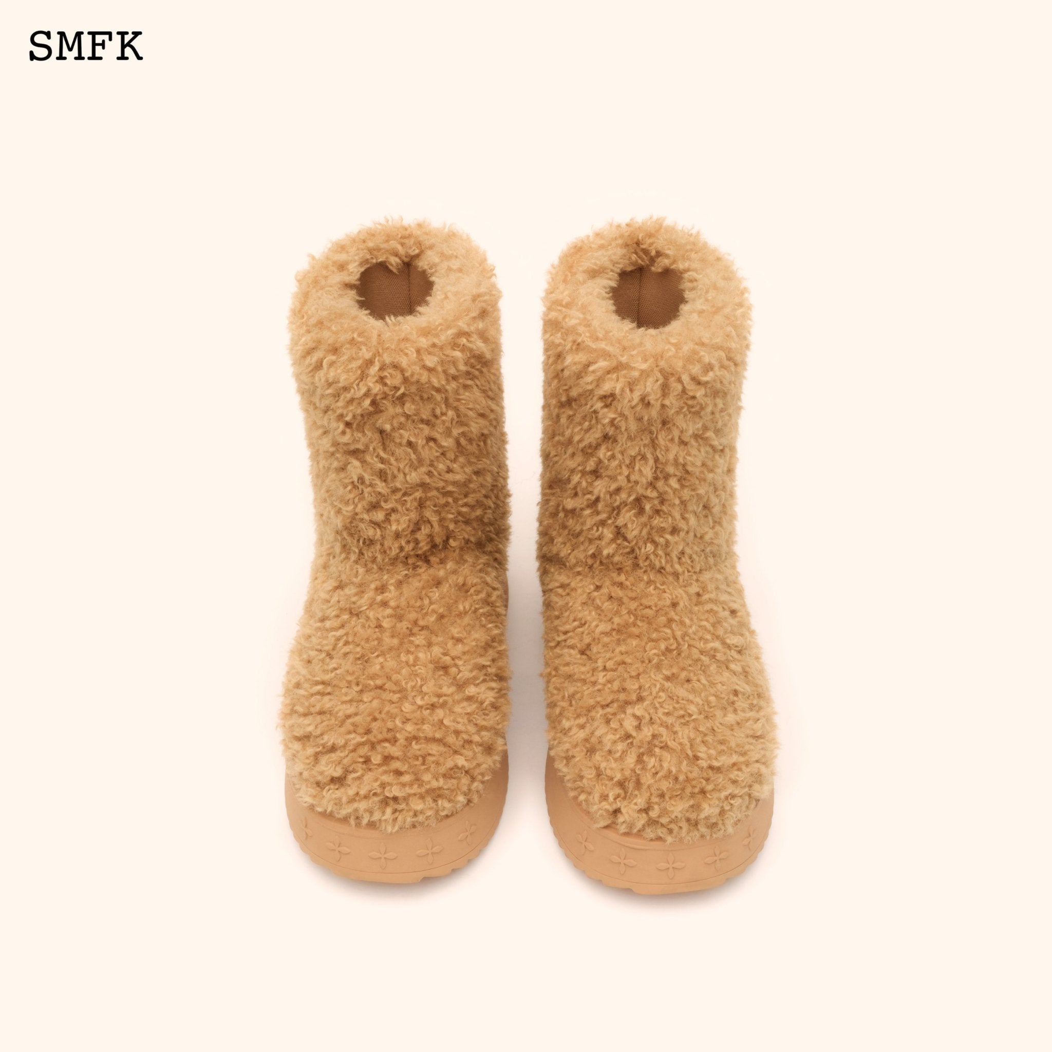 SMFK Compass Woolly Wheat Fluffy Boots | MADA IN CHINA
