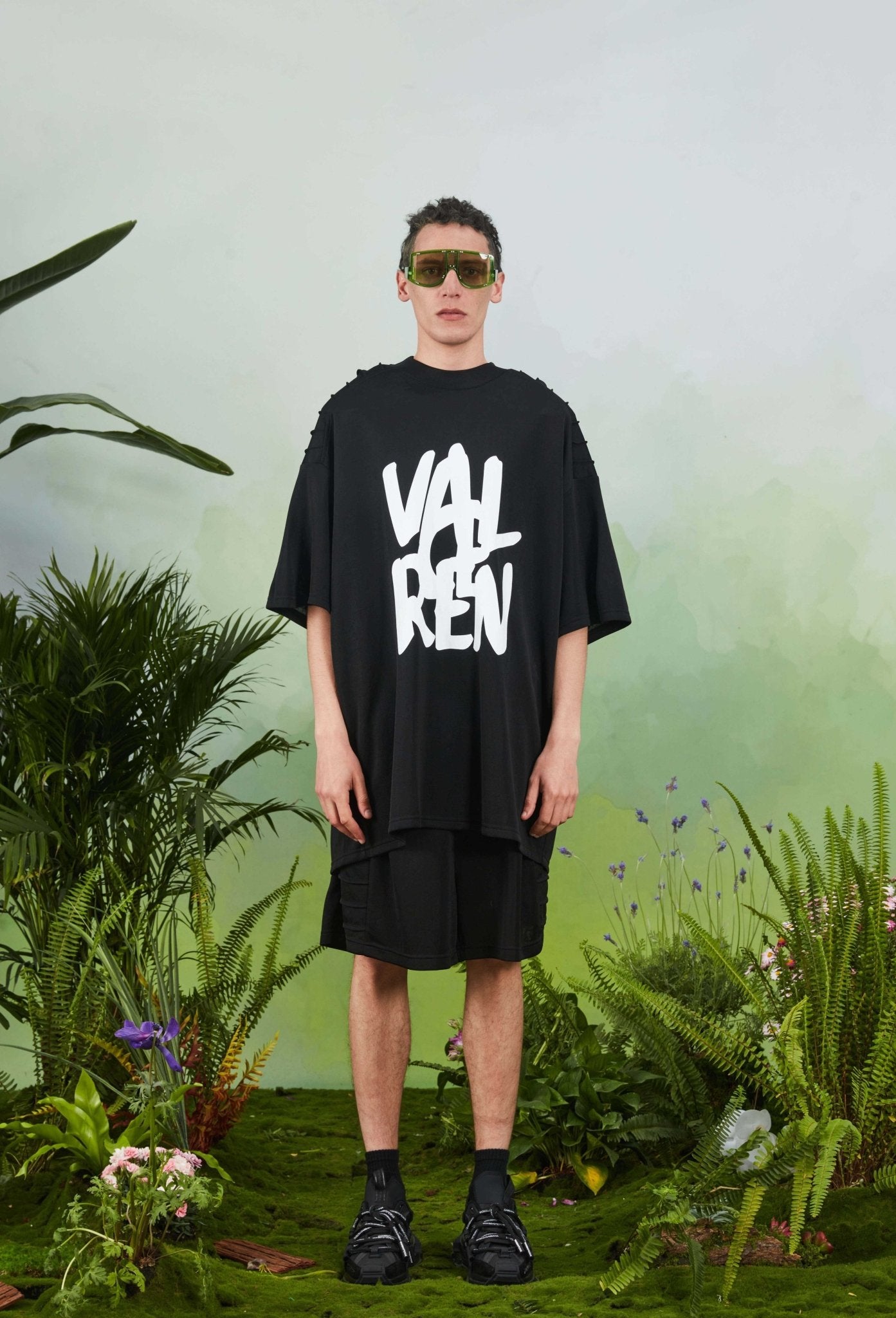 VANN VALRENCÉ Cool Feeling Set T-shirt | MADA IN CHINA